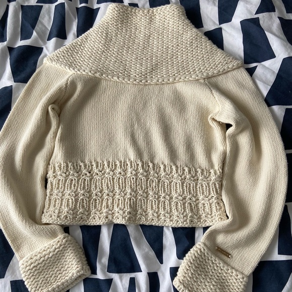 St John cream coloured sweater - Picture 2 of 6